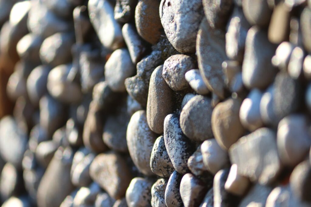 Béton lavé et béton désactivé.