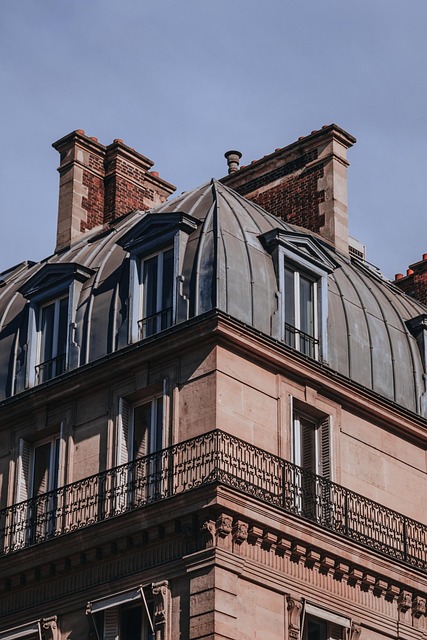 Quelle entreprise générale du bâtiment pour rénover mon appartement à Paris ?